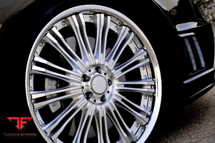 WALD BENTLEY CONTINENTAL FLYING SPUR SPORTS