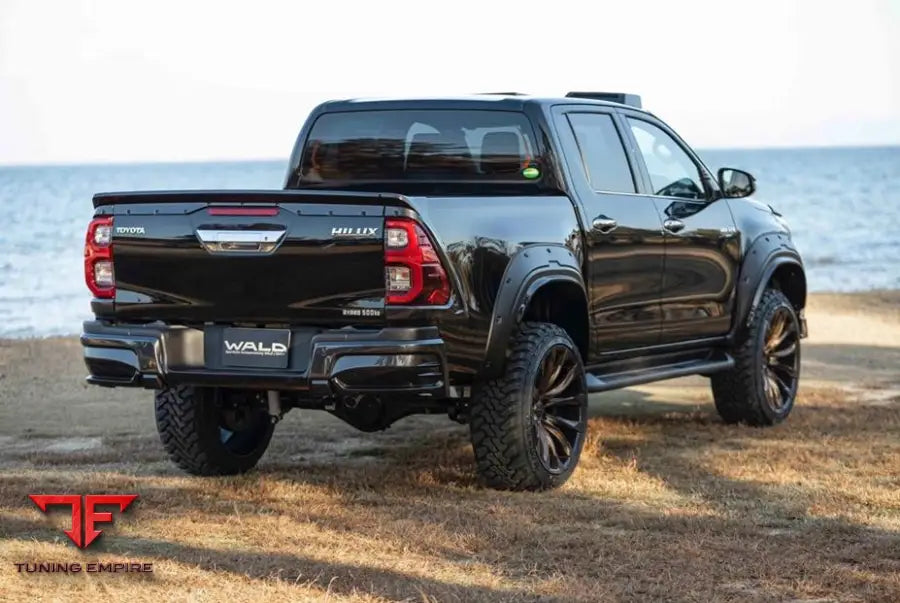 WALD TOYOTA HILUX 2020